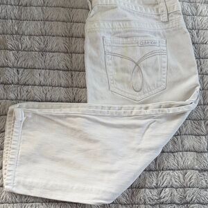 Calvin Klein Women's White Straight Leg Capris